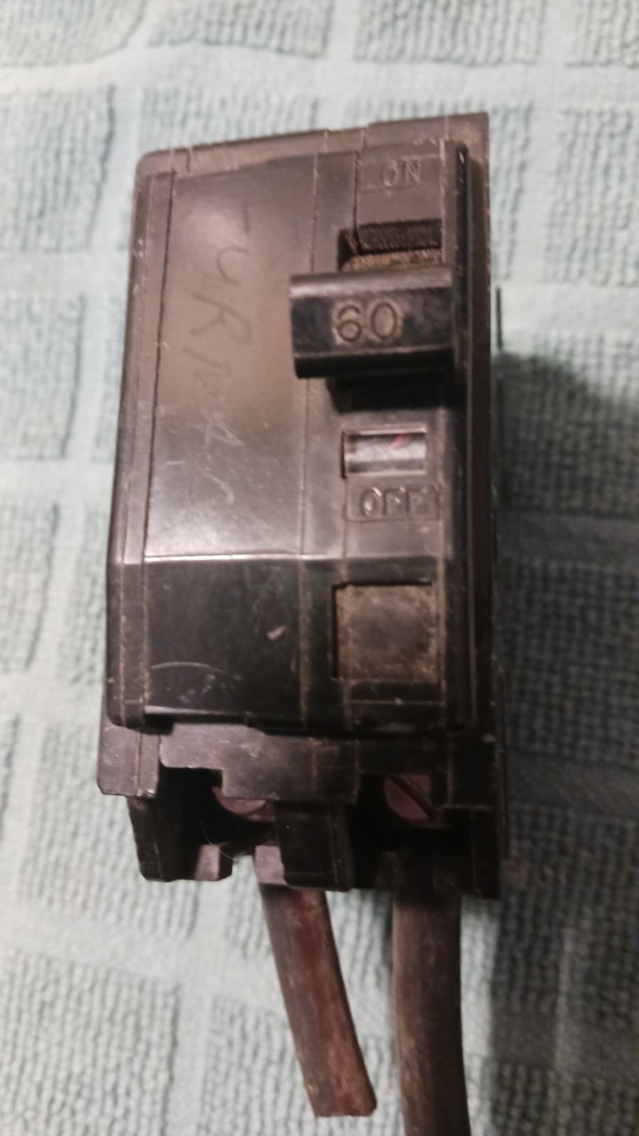 37 Assorted Older Circuit Breakers ~ Zinsco, Crouse Hinds, ITE, Slab Lok