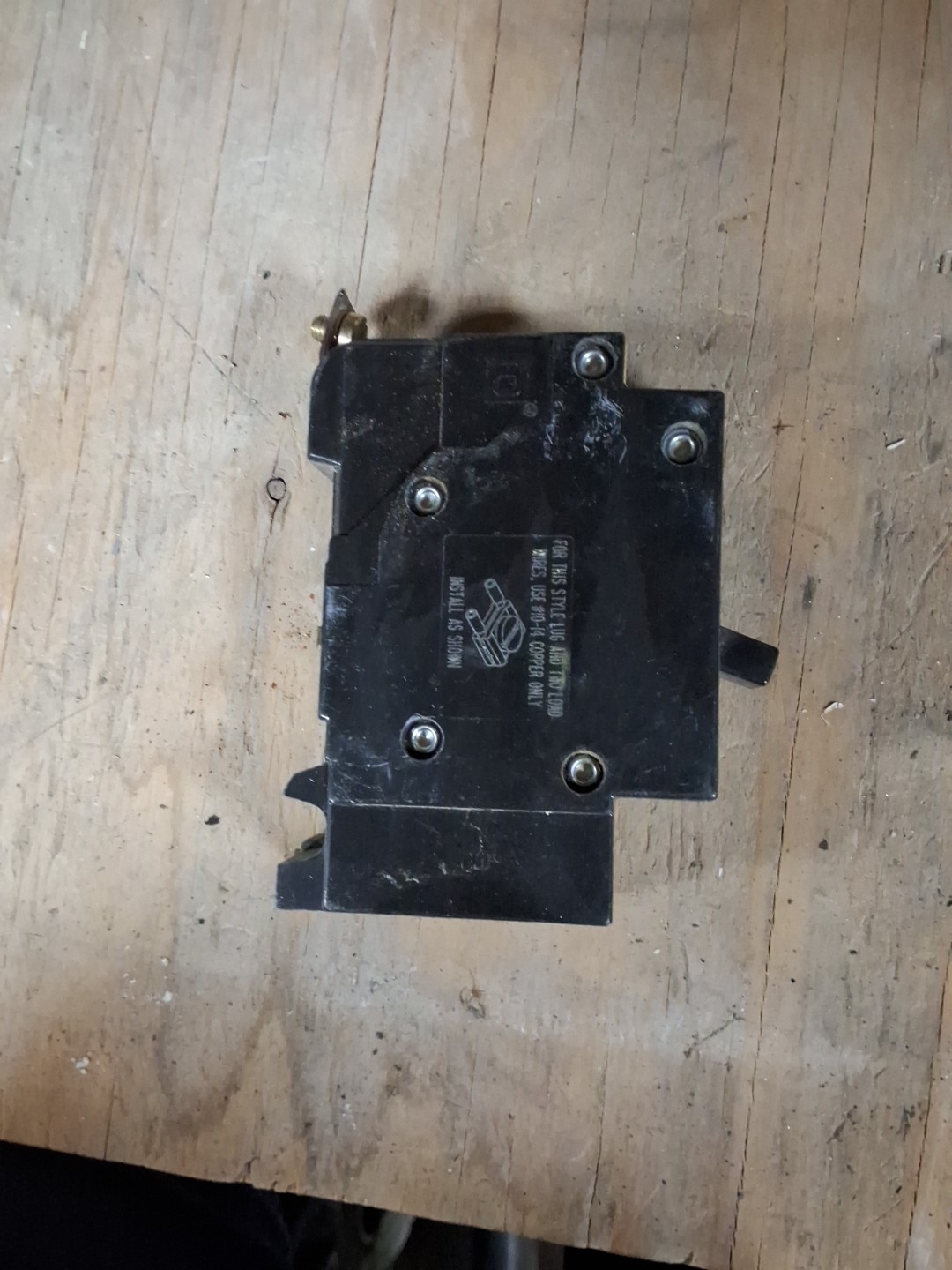 Square D EHB14020 20A Circuit Breaker 14kA 277 VAC EHB4 1 Pole 20A