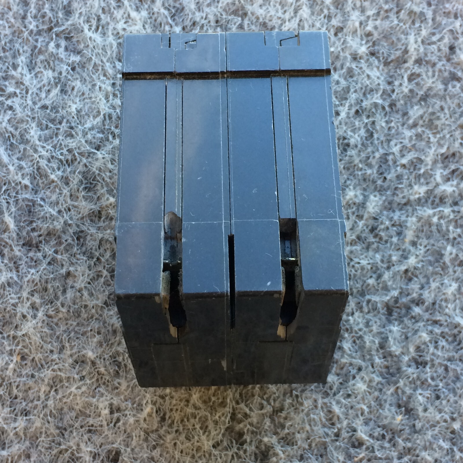 Square D HOMT2020230CP Square D Homeline Double Pole HOMT2020230 CP Warranty