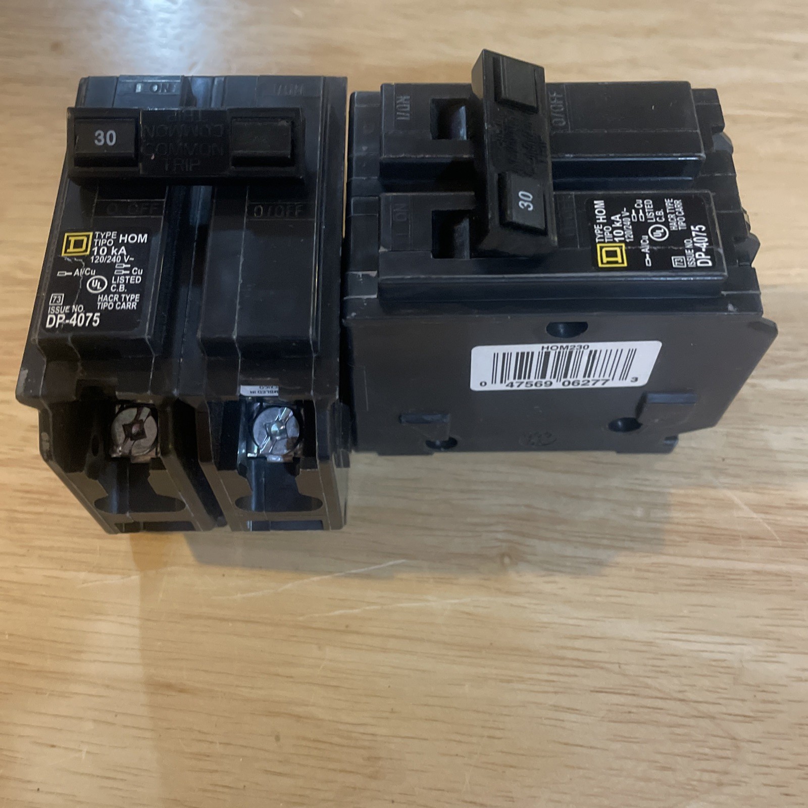 Square D Homeline 30 Amp 2-Pole Circuit Breaker(HOM230CP) (2PK)