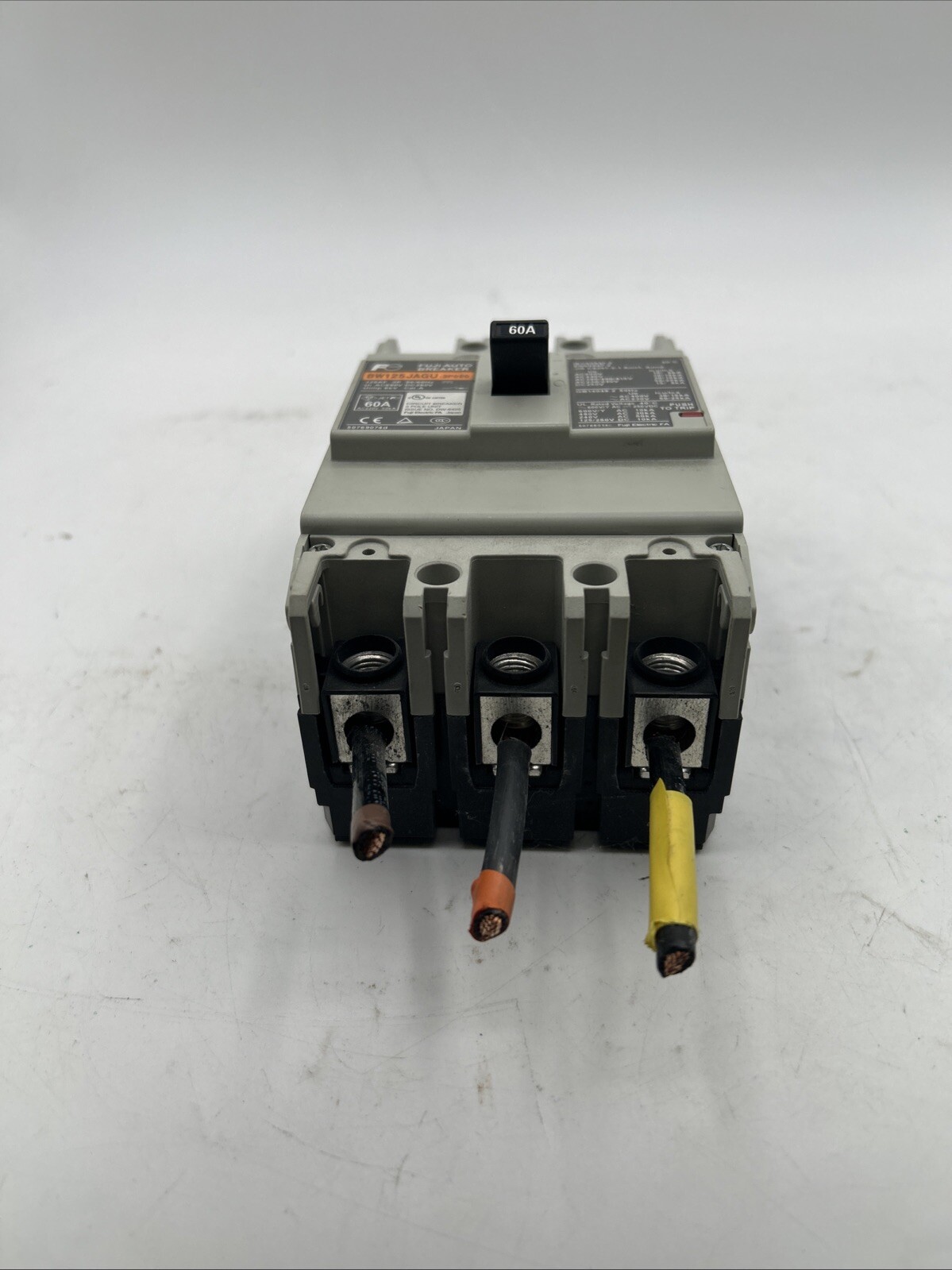 FUJI AUTO BREAKER BW125JAGU-3P060 3POLE 60A See Pics 30 Days Warranty