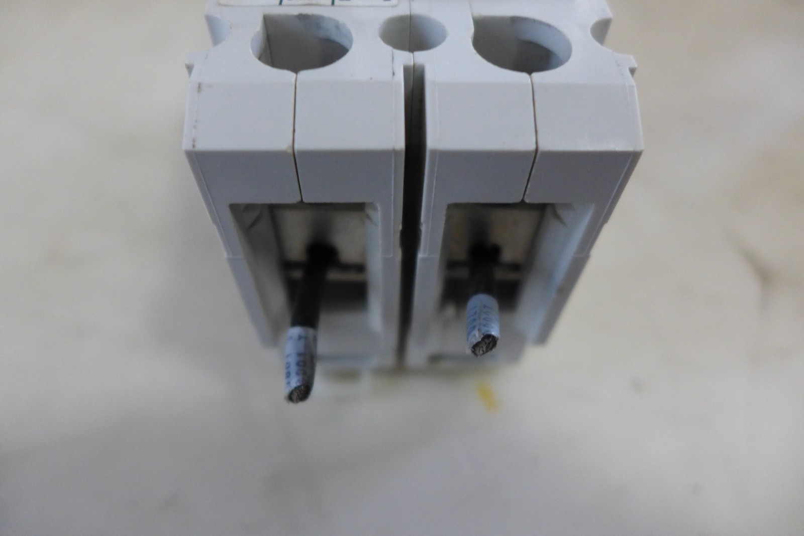 R14 SIEMENS CQD BREAKER 2 POLE SD-9286 480/277Vac 125/250Vdc FREE SHIPPING