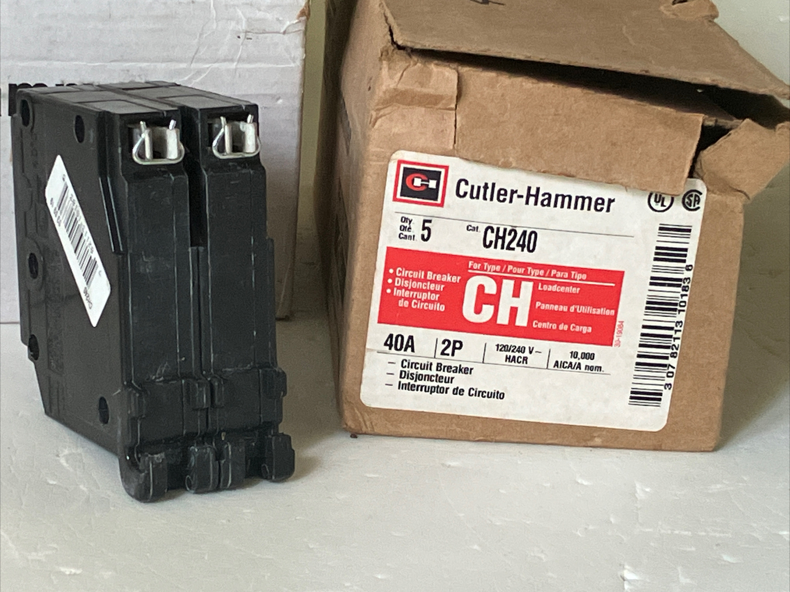 Cutler Hammer CH240 Circuit Breaker CH-240 CHF240 Plastic Foot ~ NEW!!