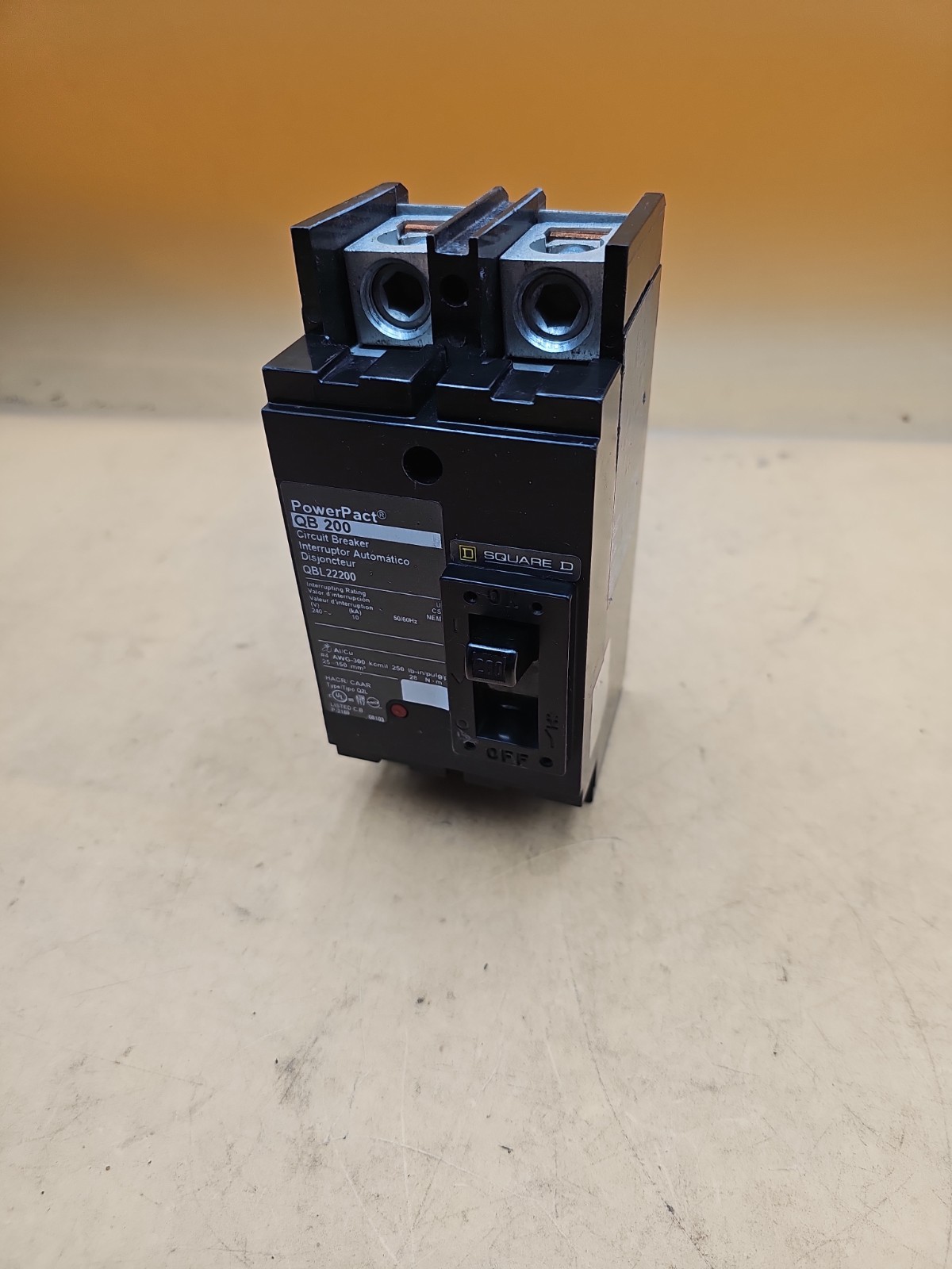Square D PowerPact QBL22200 2 Pole 200 Amp Type QB 200 Circuit Breaker