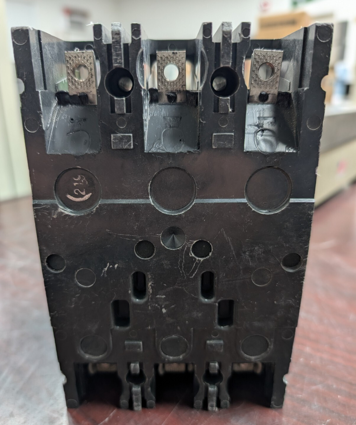 🤪 GE GENERAL ELECTRIC 15 AMP CIRCUIT BREAKER 480 VAC 250 VDC 3 POLE TED134015V