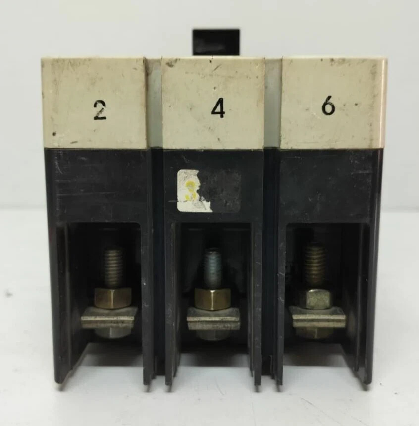 SIEMENS 3VF 3 POLE 250 AMPS CIRCUIT BREAKER 3VF4211-5BM3-1PB1