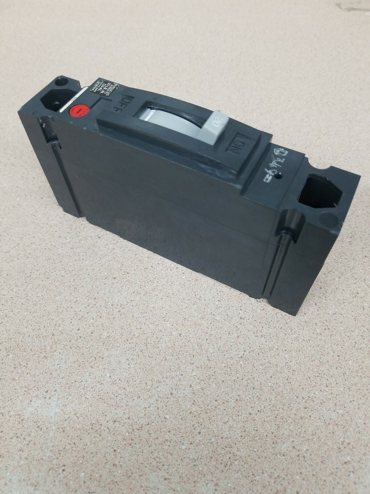 GE TED113020 Circuit Breaker 20A 277V 1 Pole