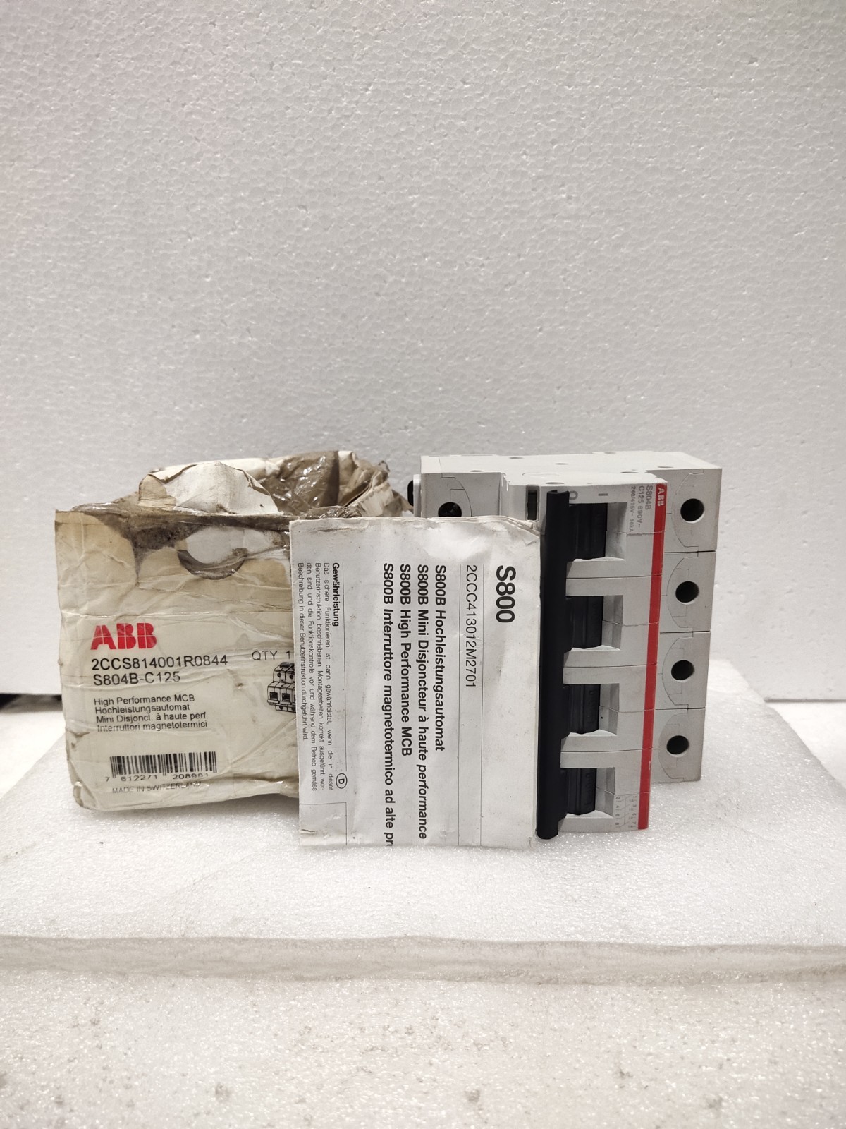 ABB S804B-C125/2CCS814001R0844 4 POLE CIRCUIT BREAKER MADE IN SWITZERLAND