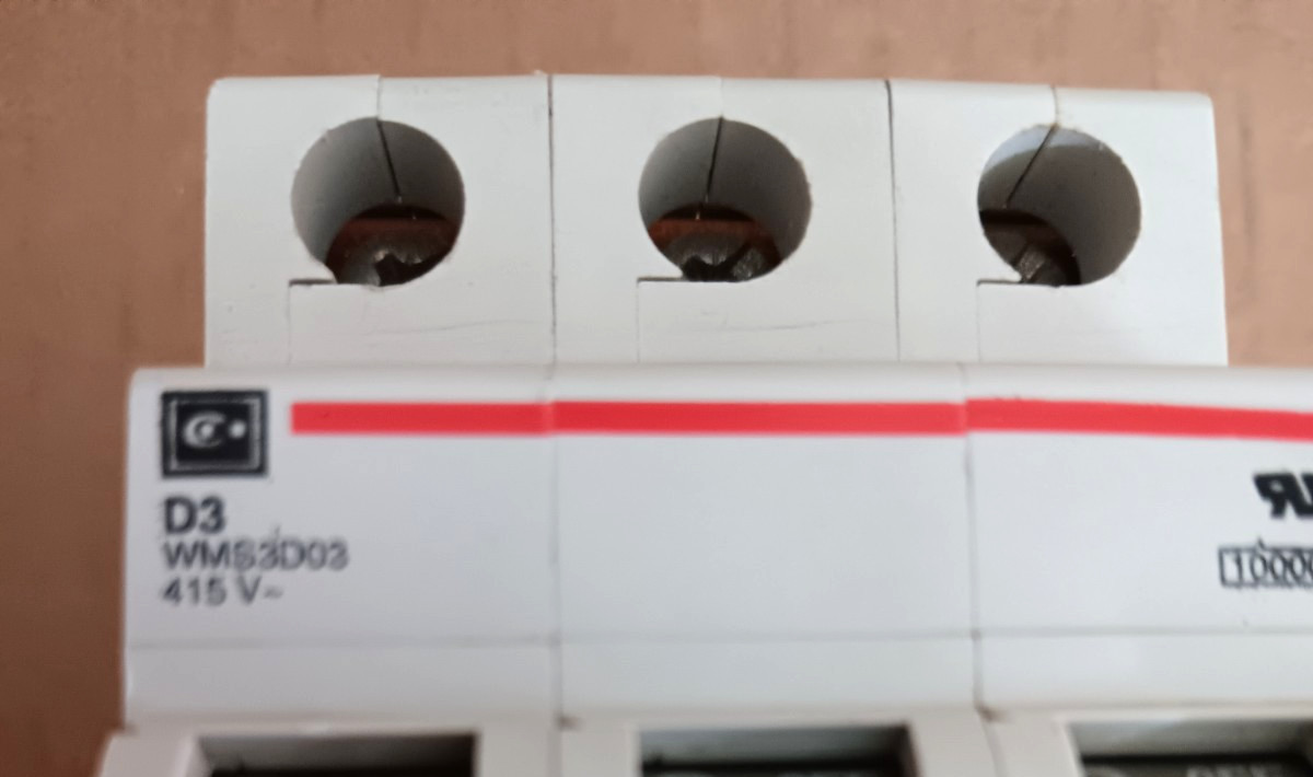 Cutler Hammer WMS Circuit Breaker 480 V Lot Of 5 See Description