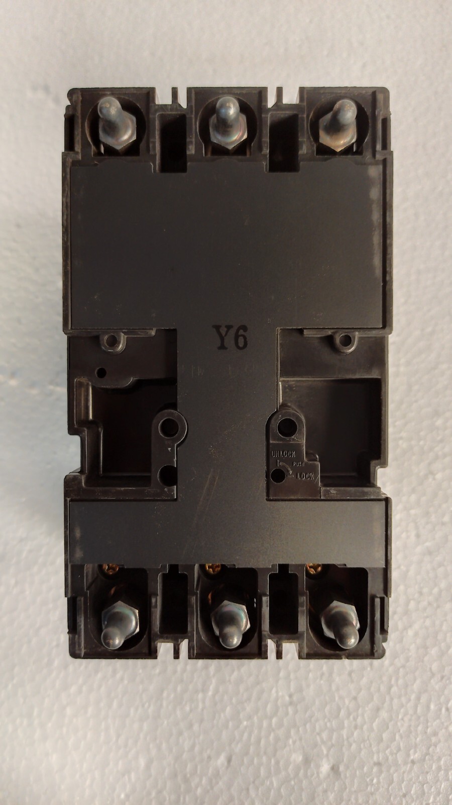 Terasaki TemBreak xh100ns / XH100NS 15A 3 Pole Circuit Breaker