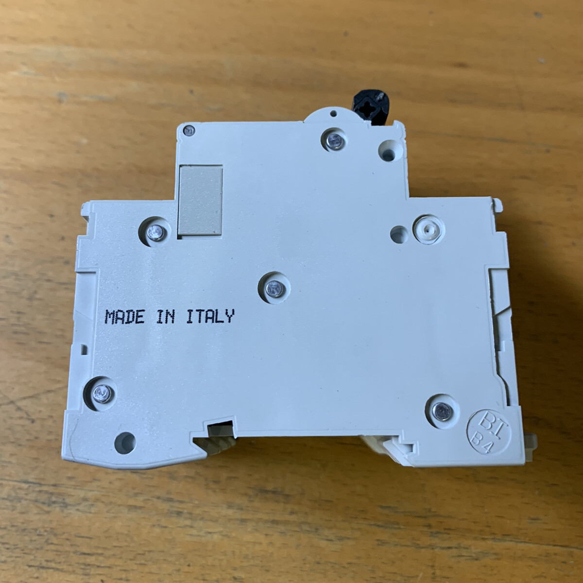 MERLIN GERIN C60HB363 440V 63A Miniature Circuit Breaker