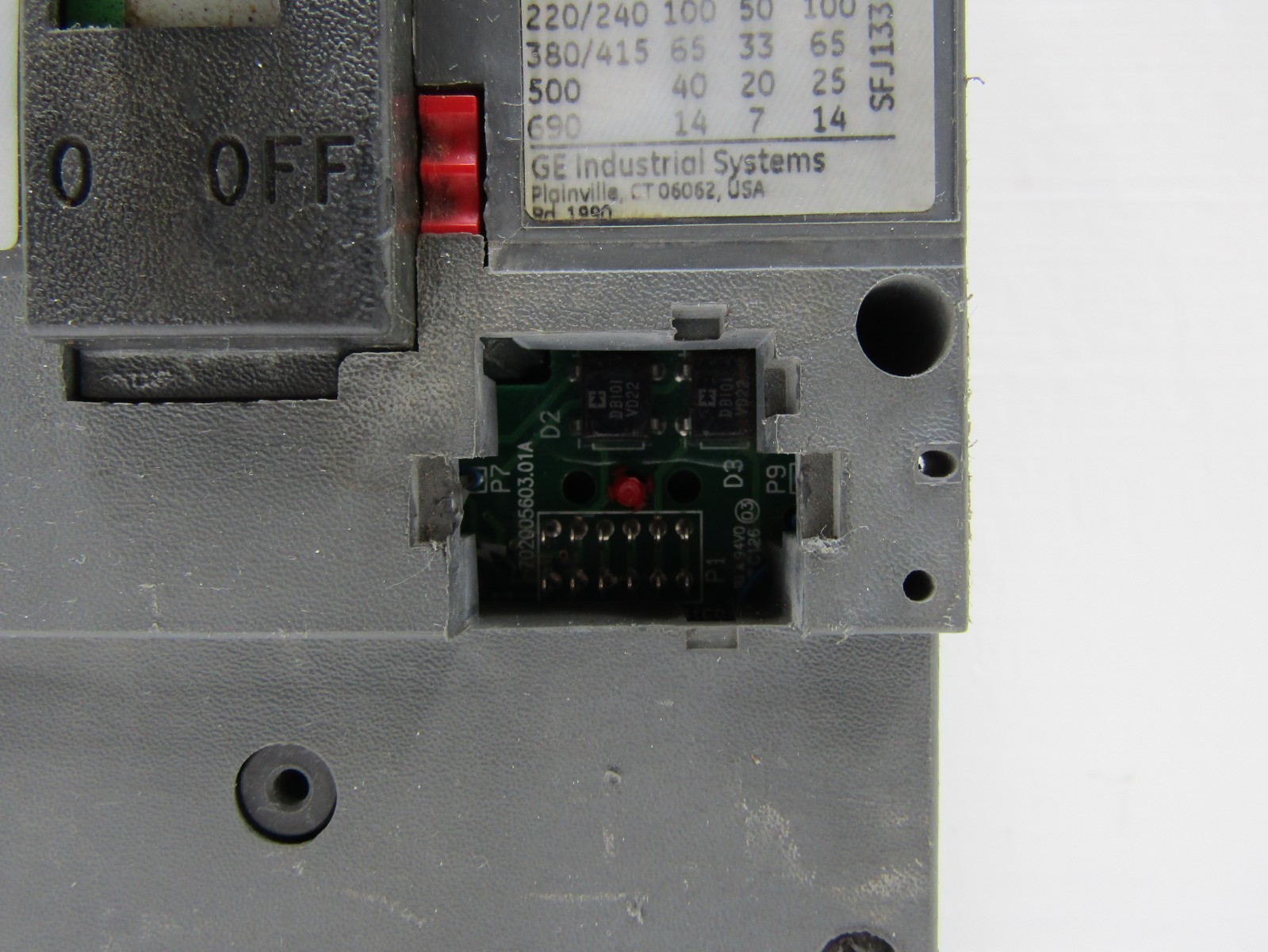 GE SFLA36AT0250 250 Amp 600V 3-Pole Spectra RMS Circuit Breaker No Plug Chipped