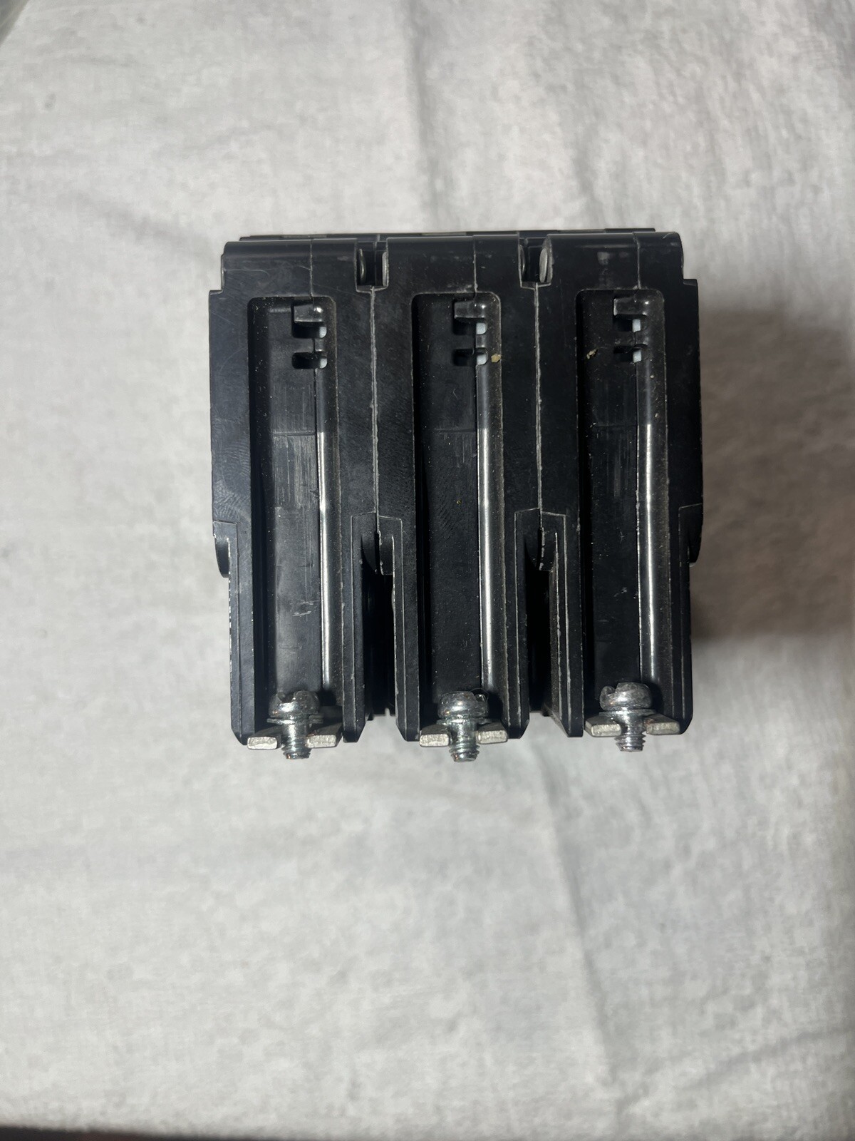 Square D EDB34025 Circuit Breaker