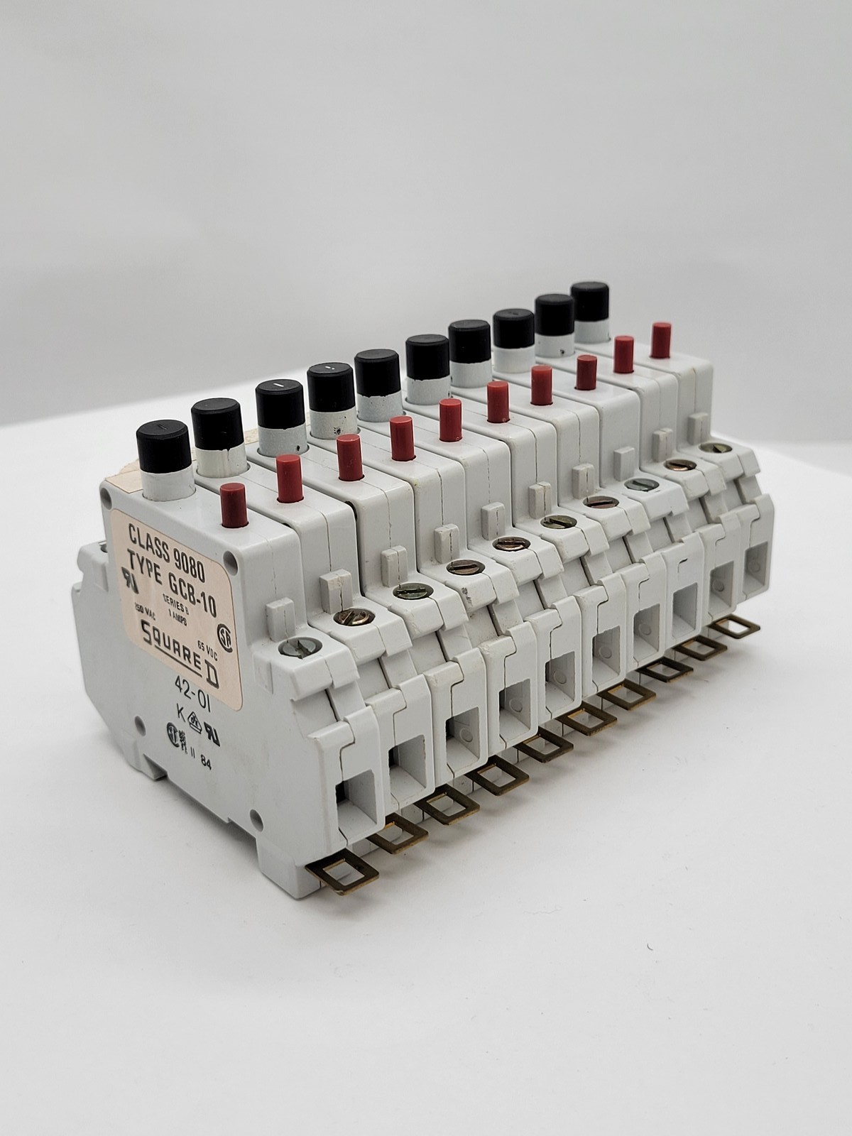 10PC Square D 9080GCB-10 Bolt-On Circuit Breaker 1A 1P 250/65V Series B