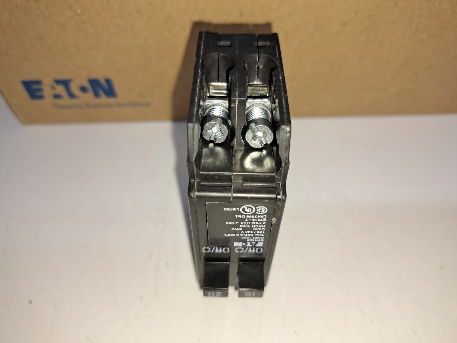 Eaton BR1520 1 Pole 15/20A 120/240V Tandem Circuit Breaker NEW