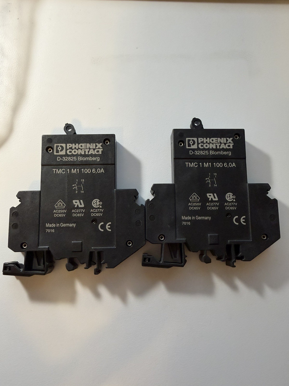 Phoenix Contact TMC 1 M1 100 6,0A Thermomagnetic Circuit Breaker 6A 250V