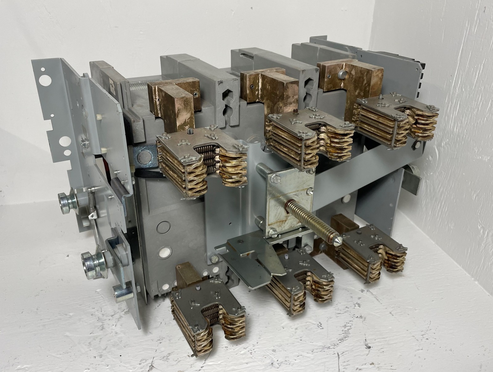 GE TC84SS 400A Power Break Circuit Breaker w/ 225 Amp Plug General Electric LI