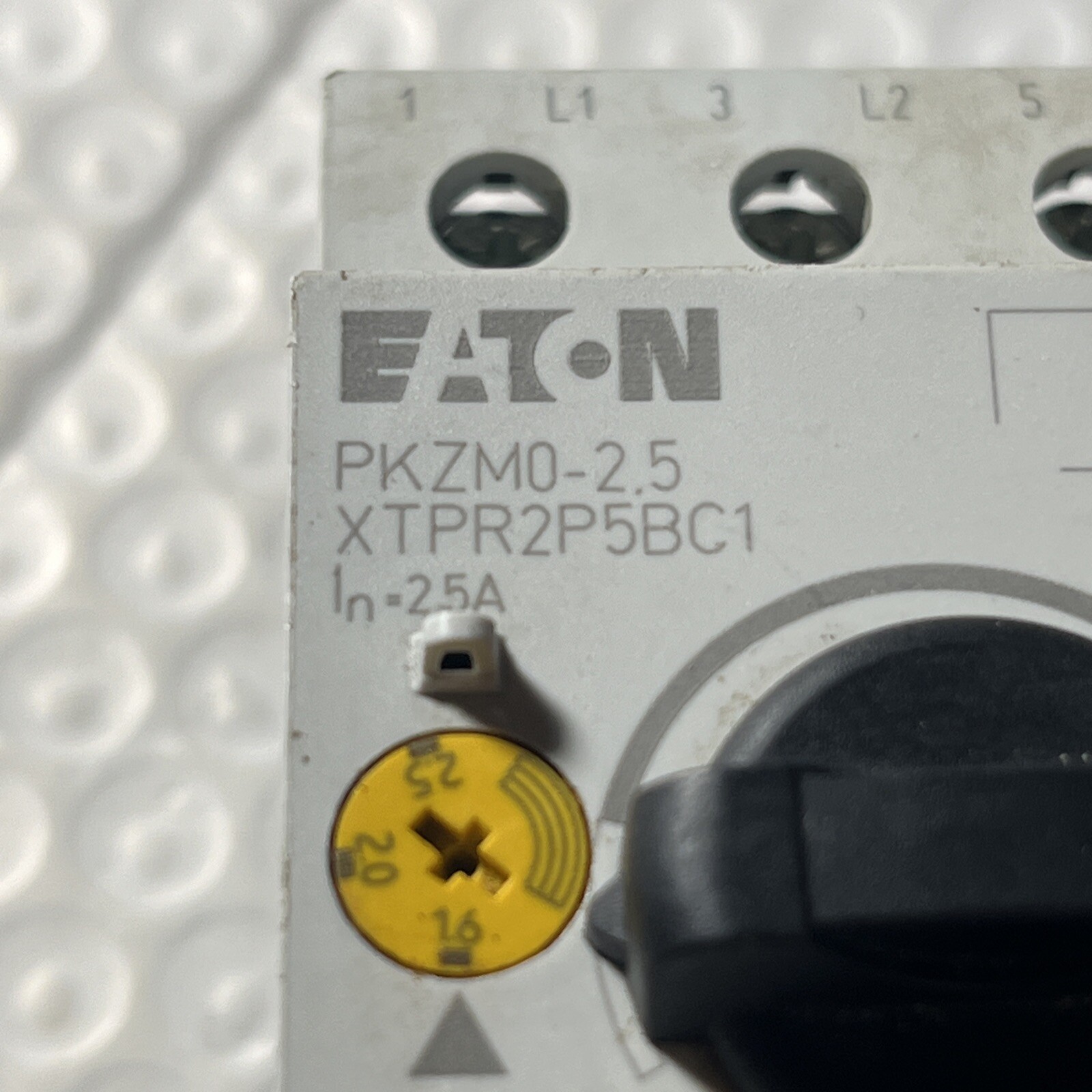 Eaton PKZM0-2.5 Manual Motor Protector 2.5A XTPR2P5BC1, New Open Box