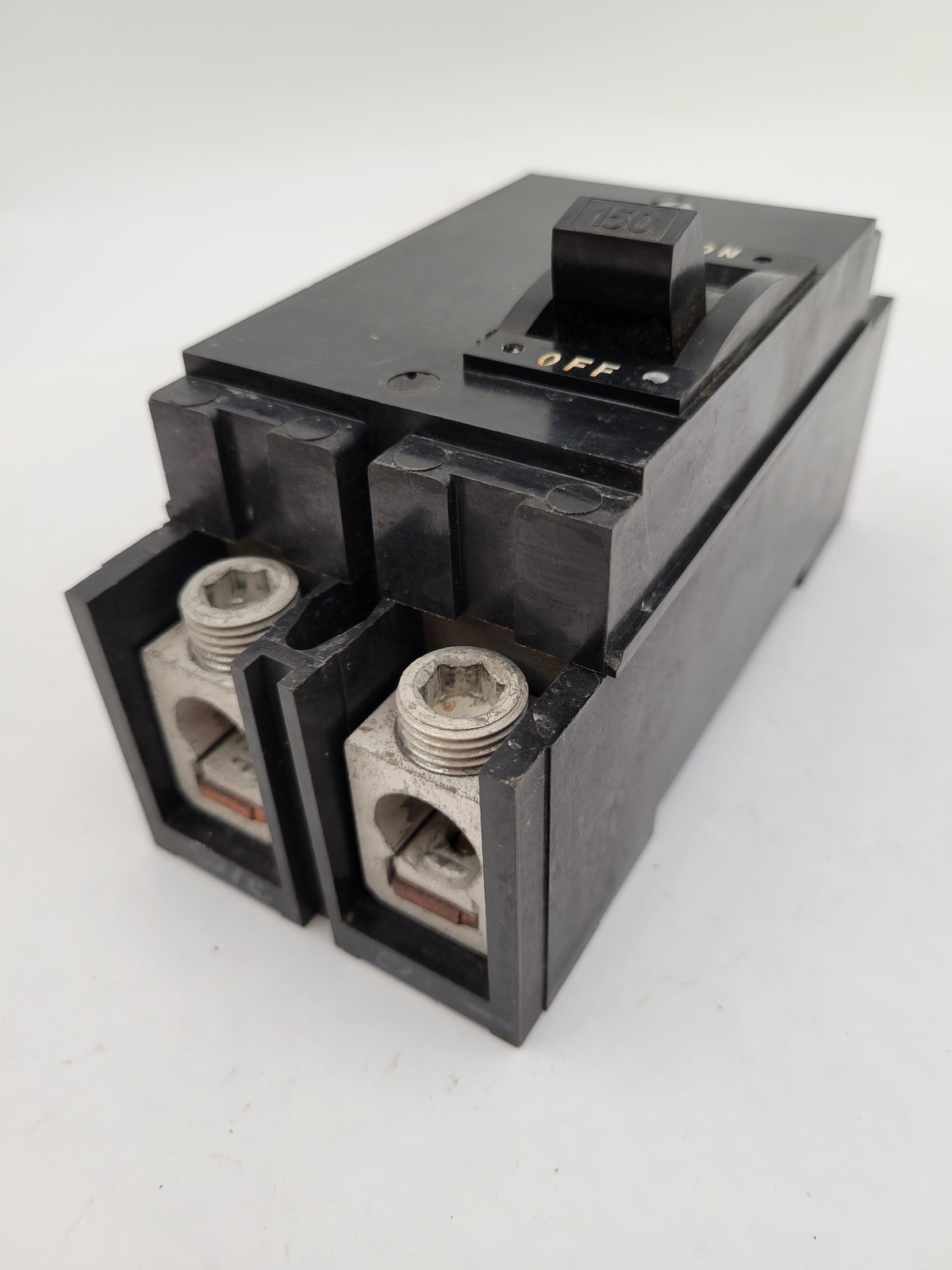 Square D Q2L2150 Circuit Breaker 150A 2P 120/240V Type Q2L Black Face