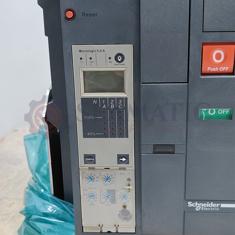 New Schneider Circuit breaker Masterpact NW25H1 – 2500 A – 3 poles -Fixed type