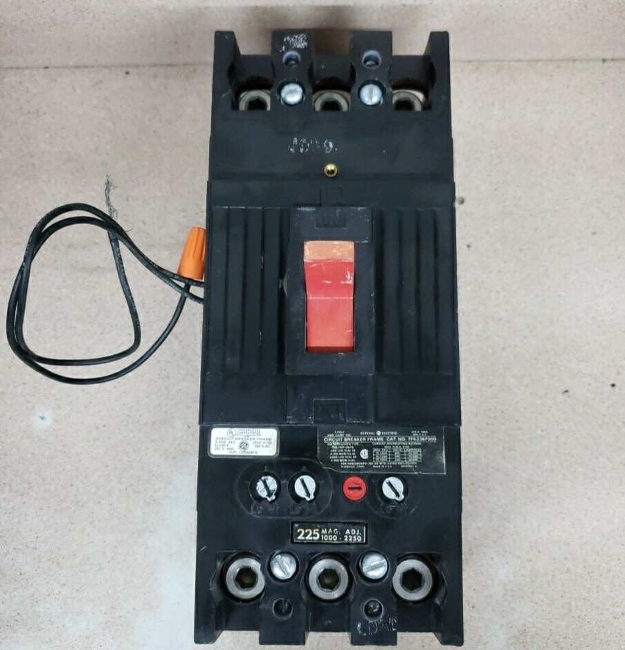 GE TFK236F000 225 A 600V 3 POLE CIRCUIT BREAKER w/ 225AMP TRIP