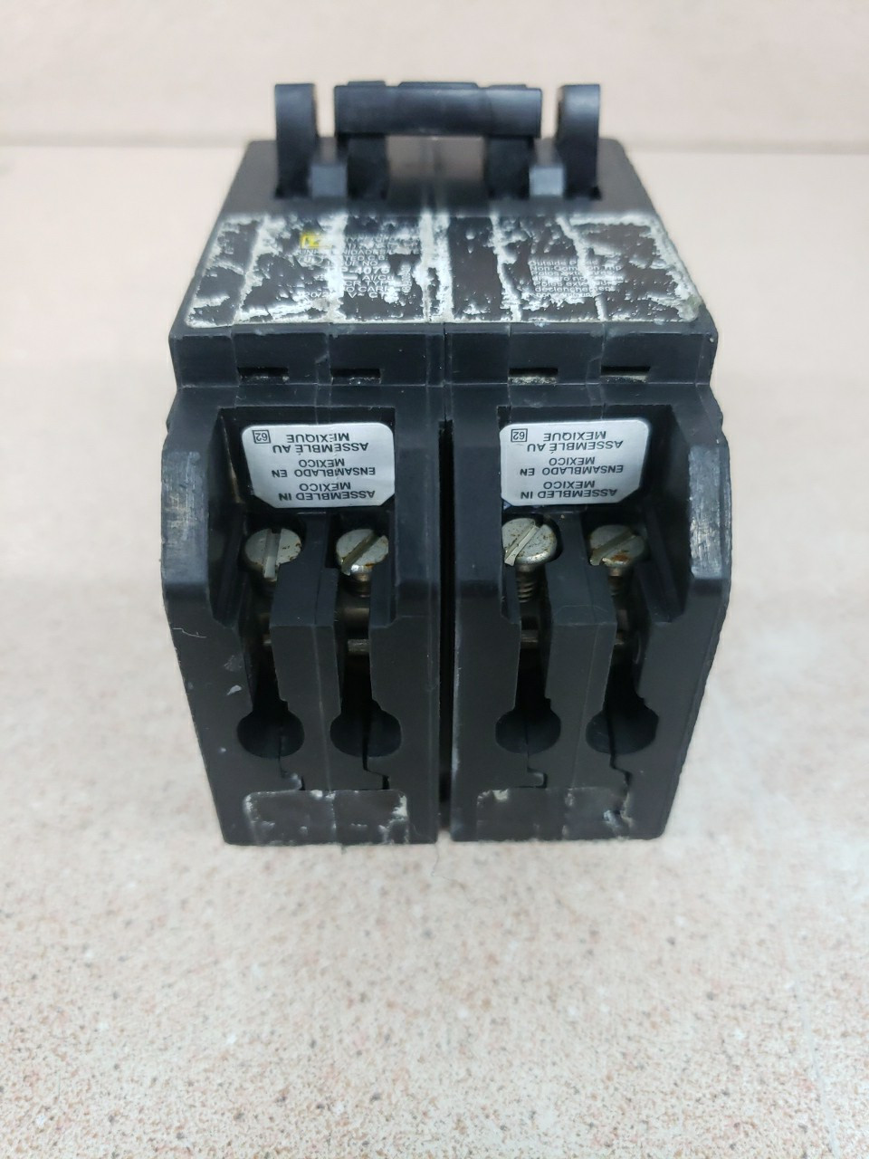 HOMT2020230 Quad Two 1 Pole 20 Amp One 2P 30 Amp Plug In Tandem Breaker SEE PICS