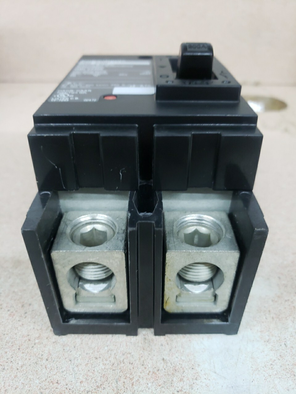 SQUARE D POWERPACT QBL22200 2-POLE 200AMP 240v MAIN CIRCUIT BREAKER Q2L HACR