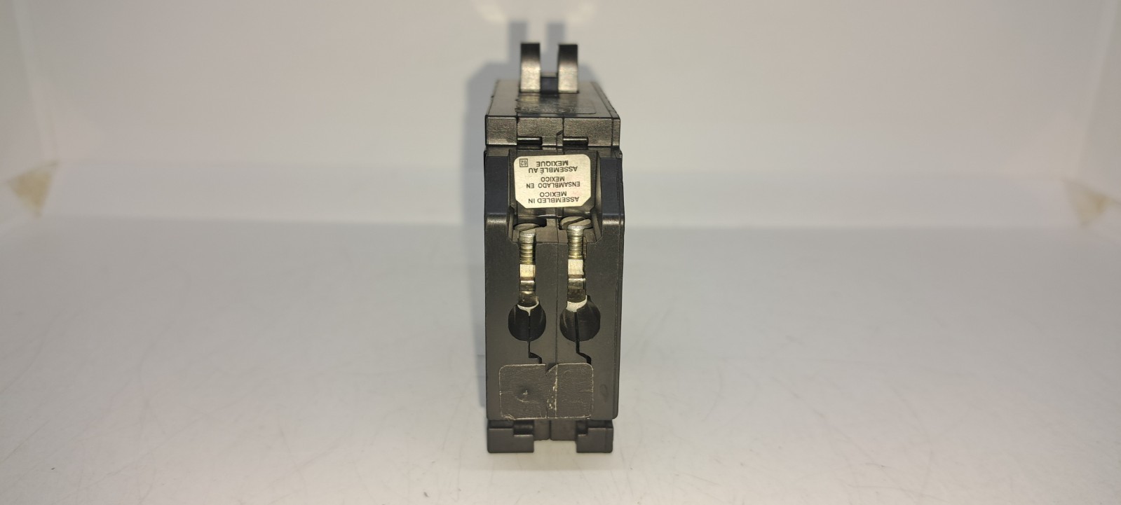 Square D HOMT1520 15 Amp 20 Amp 1 Pole 120/240V Tandem Circuit Breaker NEW