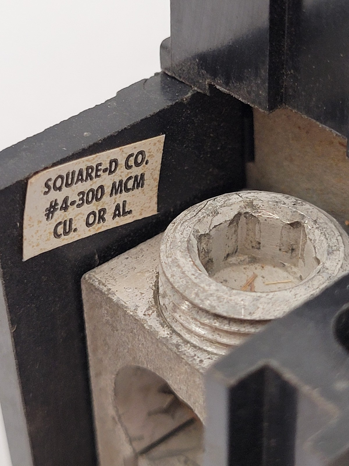 Square D Q2L2150 Circuit Breaker 150A 2P 120/240V Type Q2L Black Face