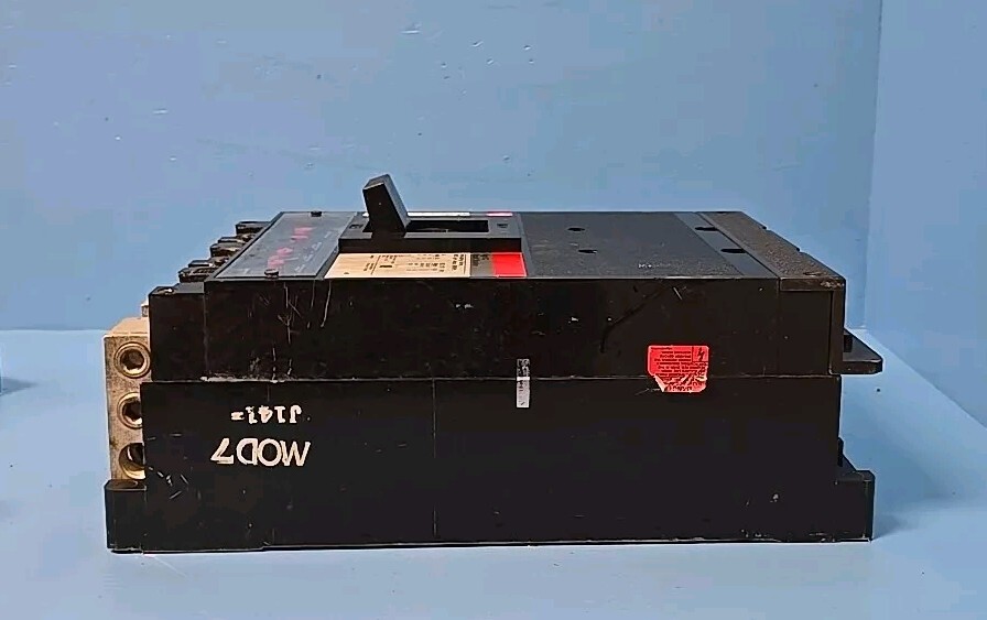 GE TKL4V4608 800A 600V 3Pole High IC Circuit Breaker /w Versa Trip T4VTG