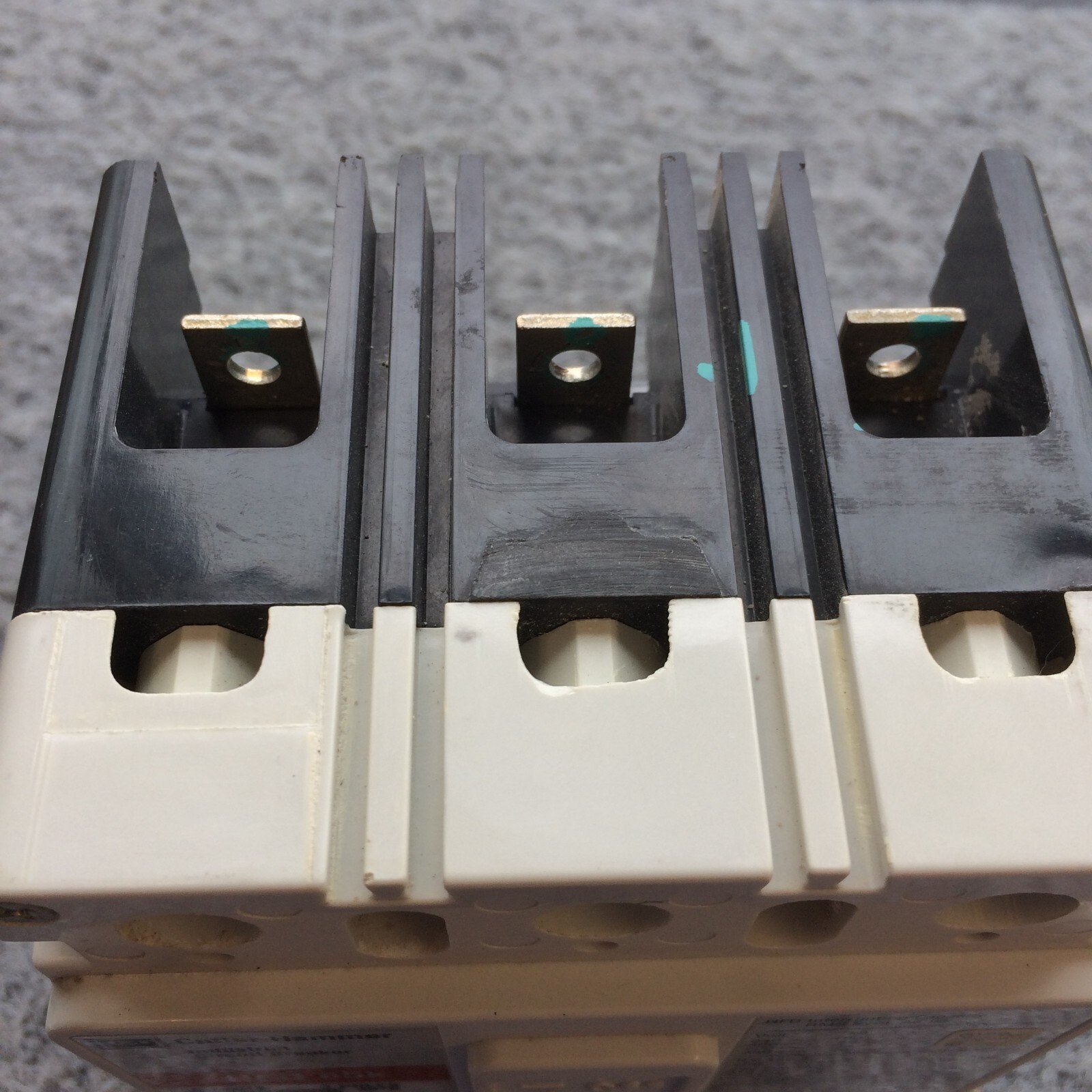 Cutler Hammer HFD3030 30A Circuit Breaker Glossy Red 600V 30 Amp Eaton