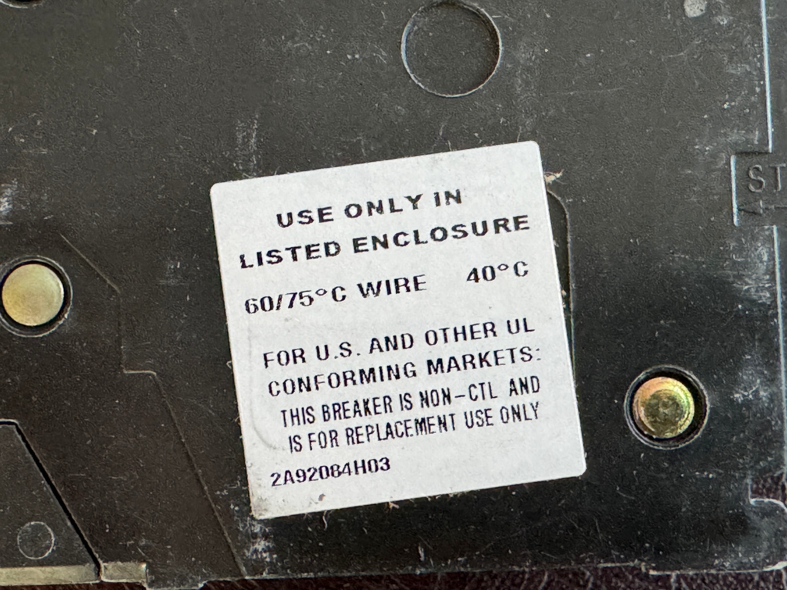 NEW Eaton BR1520 BR Circuit Breaker 20A / 15A Plug-on 1-Pole Cutler Hammer