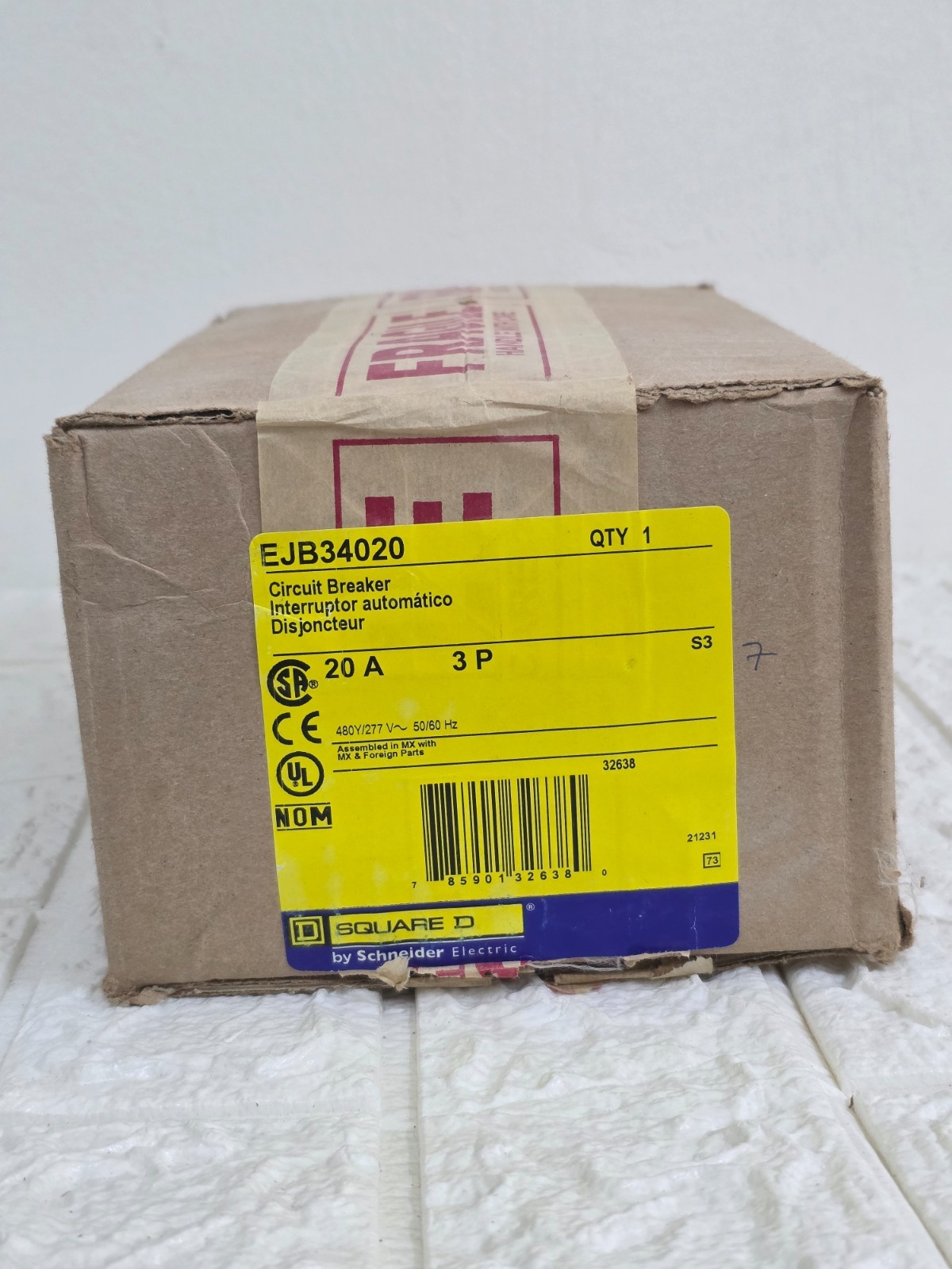 Square D EJB34020 20A 3P Circuit Breaker [1]