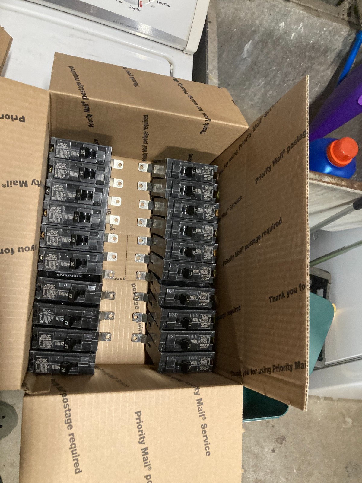 (LOT OF 20) Siemens B120H Circuit Breaker 20A 1P 120/240V BRAND NEW