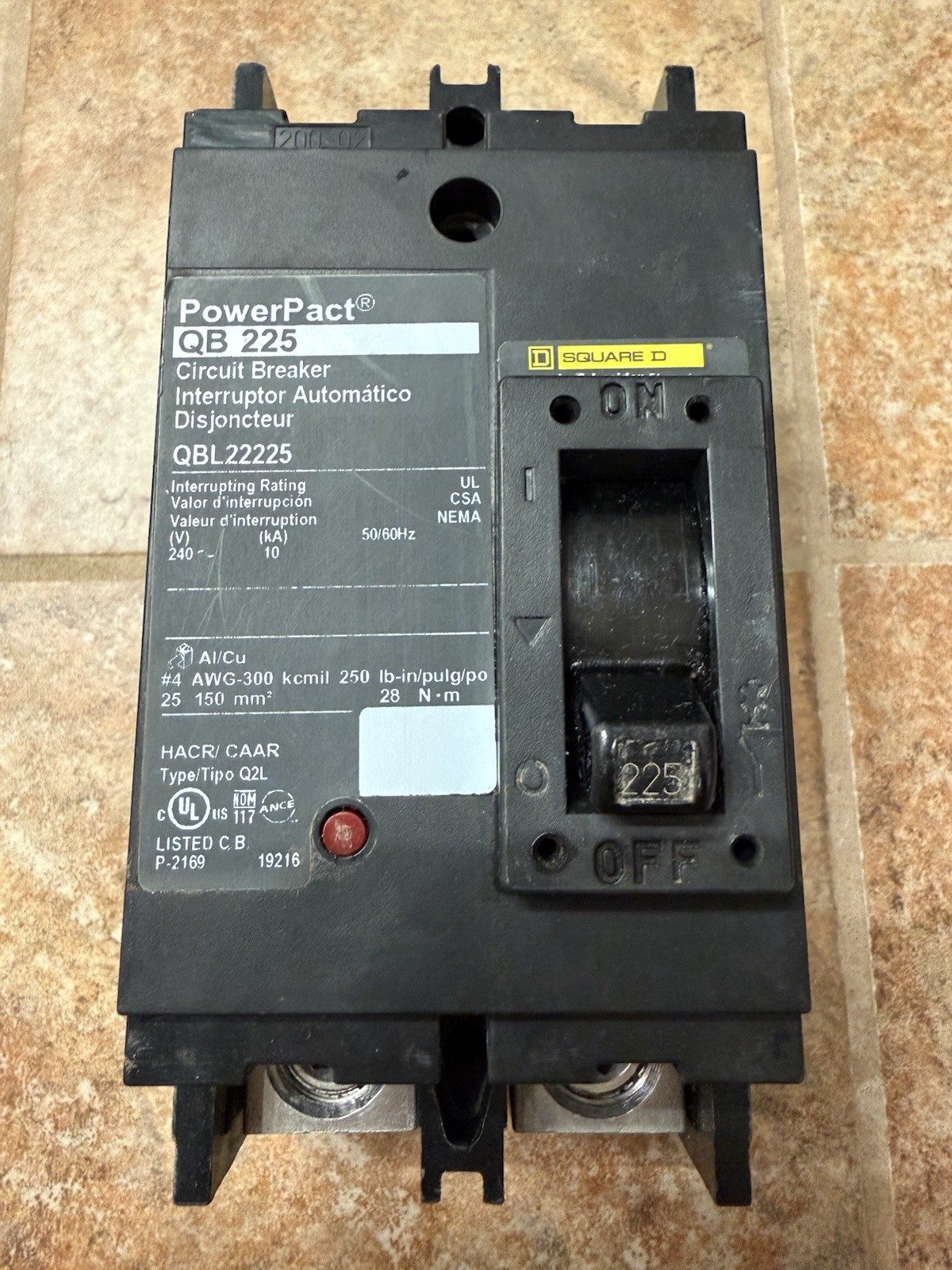 Square D QBL22225 225A 240V 2-Pole Circuit Breaker Tested Excellent