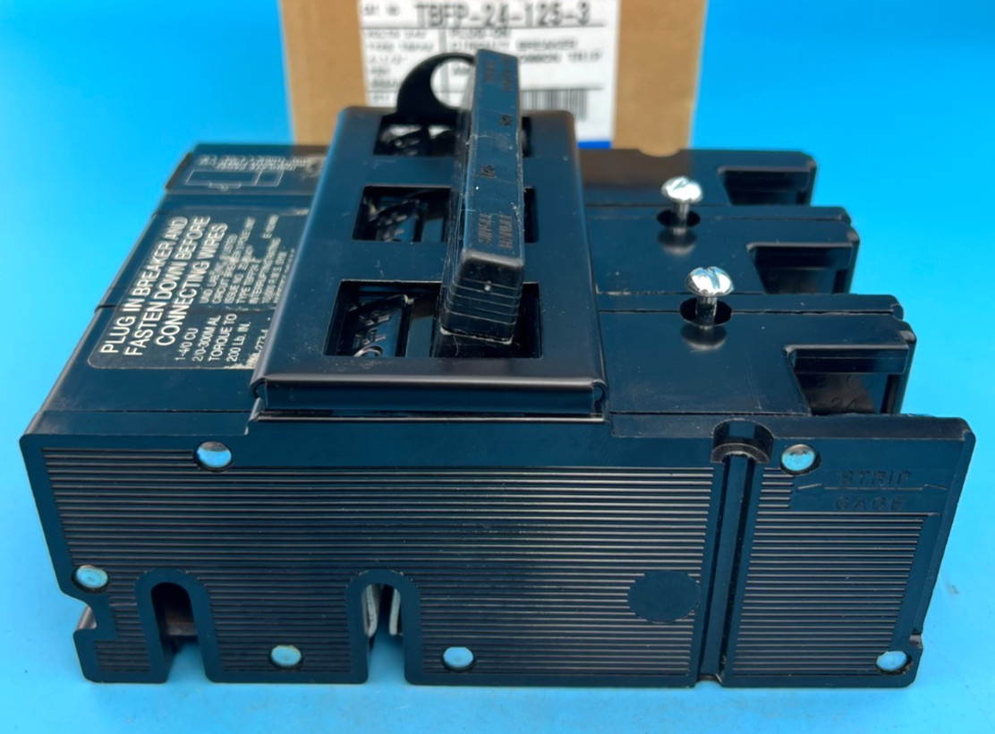 Thomas&betts 125 Amp 3 Pole TBFP QFP24 Circuit Breaker Challenger 240V 125A *NEW