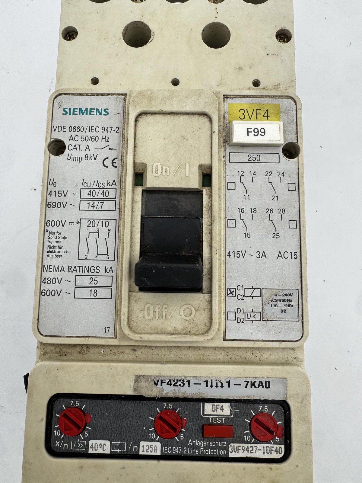SIEMENS 3VF4 CIRCUIT BREAKER 3VF4231-1DF41-7KA0 125AMP 600VOLT 3POLE