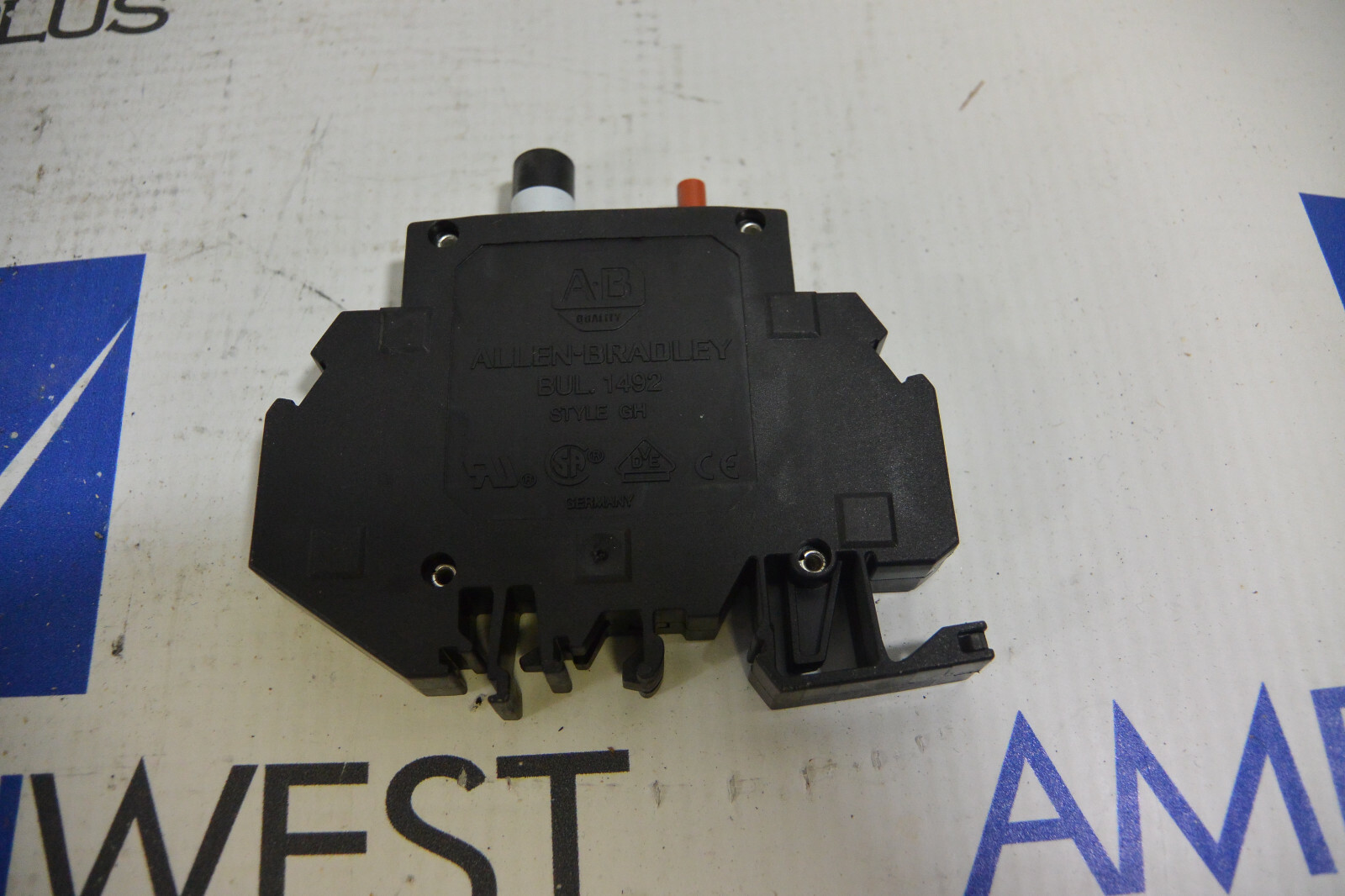 Allen-Bradley 1492-GH010 Bul. 1492 Style GH Ser. B 250VAC 1.00A 65VDC *USED