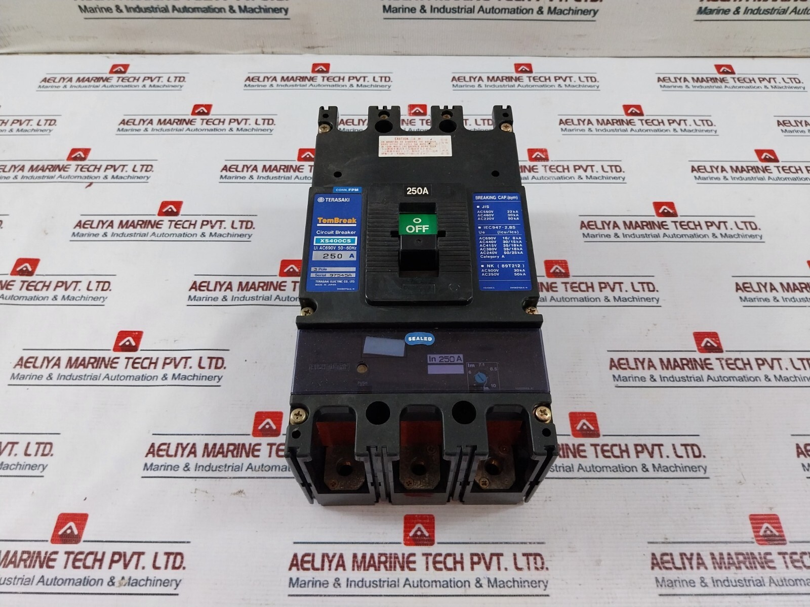 Terasaki Tembreak XS400CS 3-Pole Circuit Breaker 250A Ac690V 50/60Hz