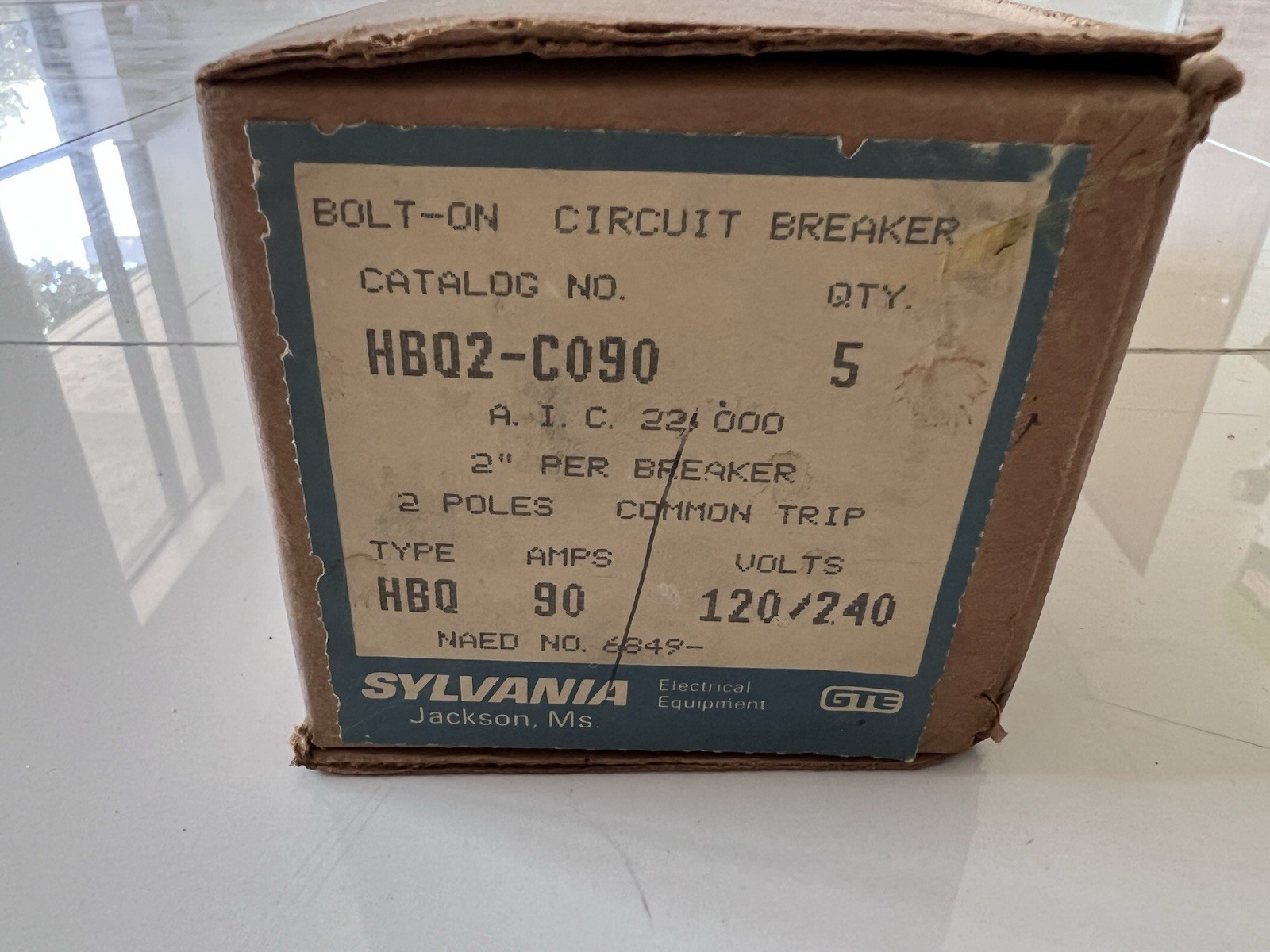 1- Sylvania HBQ2-C090 New from box