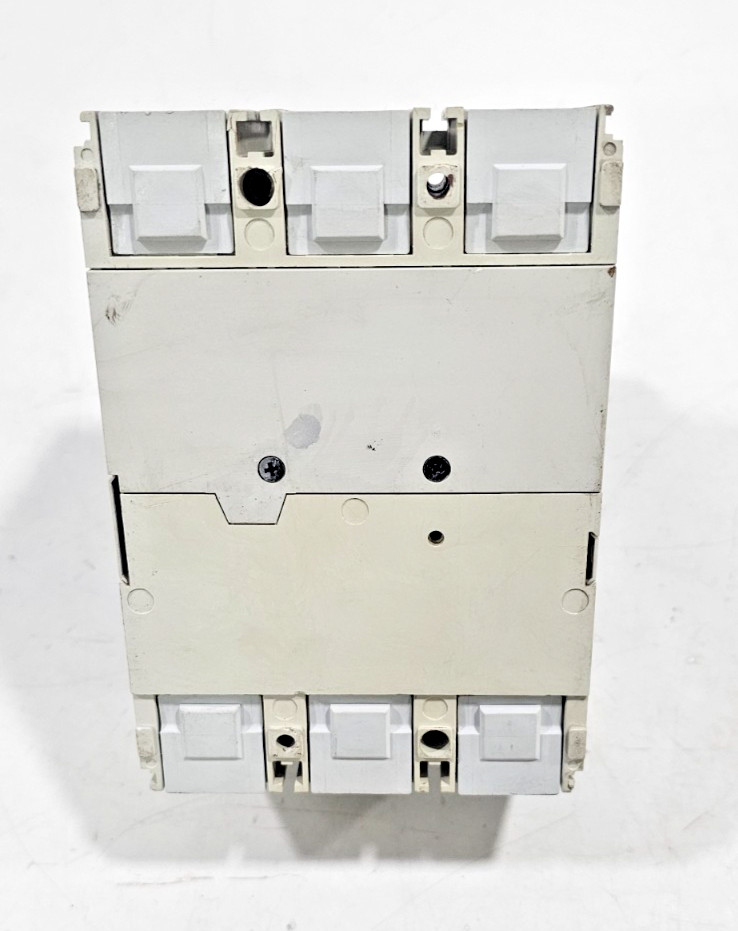 ABB SACE TMAX T3N 250 CIRCUIT BREAKER 250A 3POLE 25KA 690V