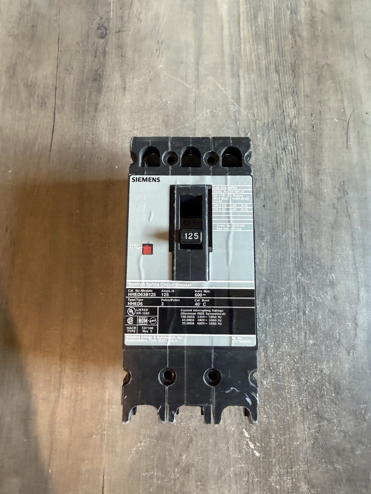 Siemens Sentron HHED63B125 125A 3-Pole Circuit Breaker w/ Lugs