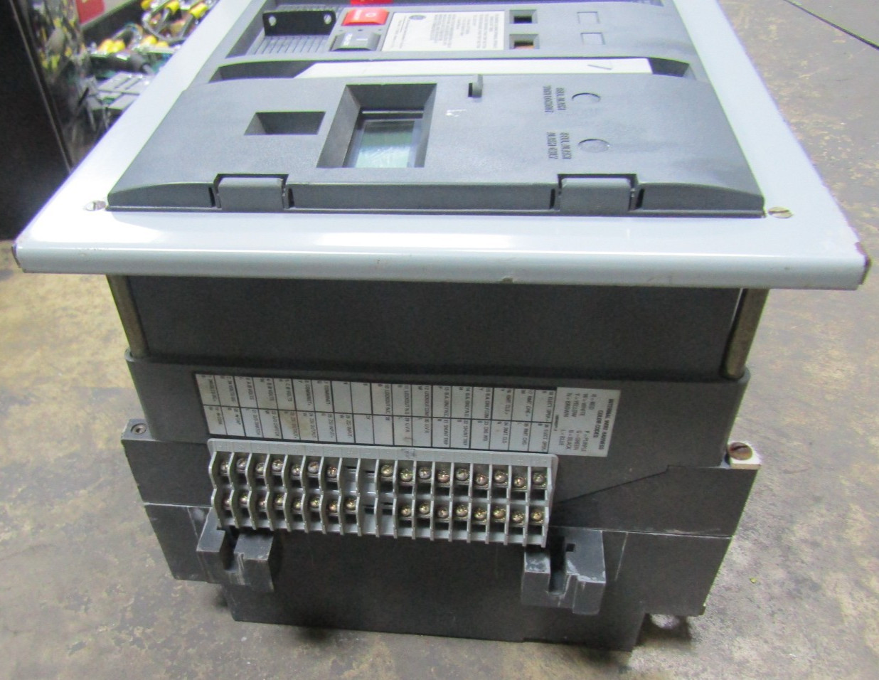 😍GE GENERAL ELECTRIC INSULATED CASE 1600A CIRCUIT BREAKER 600V 3P SSF16B216