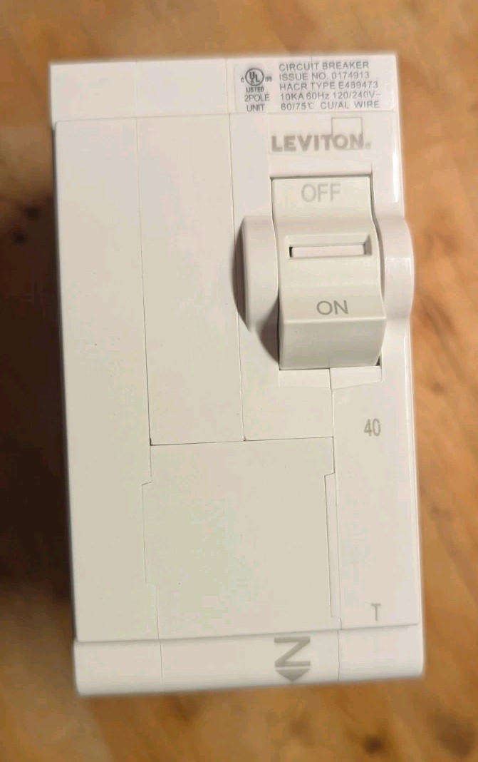 40 Amp Breakers , Leviton LB240-T 40A , 40 AMP Leviton Breaker, Box Of 5