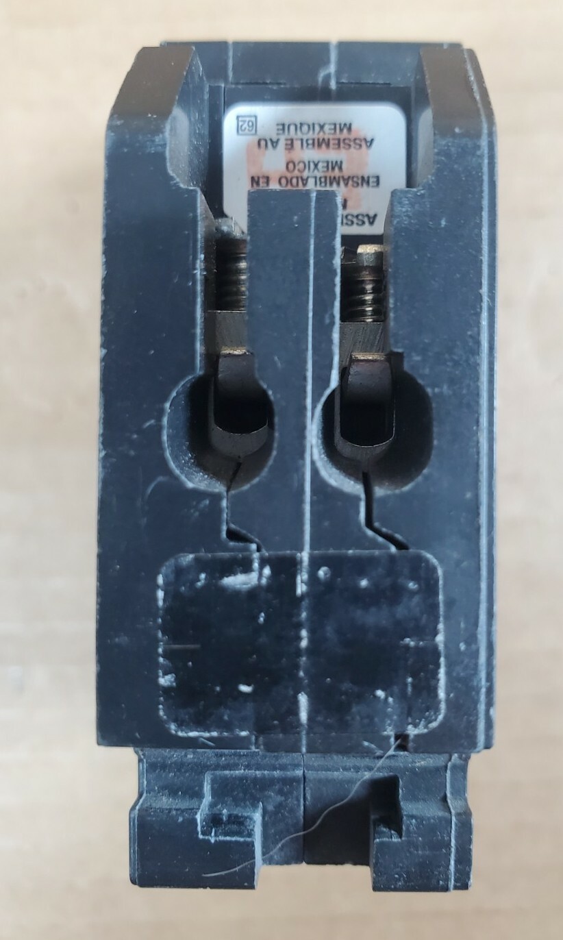 HOMT2020 Square D Tandem Circuit Breaker 20/20 Amp 1 Pole 120/240V