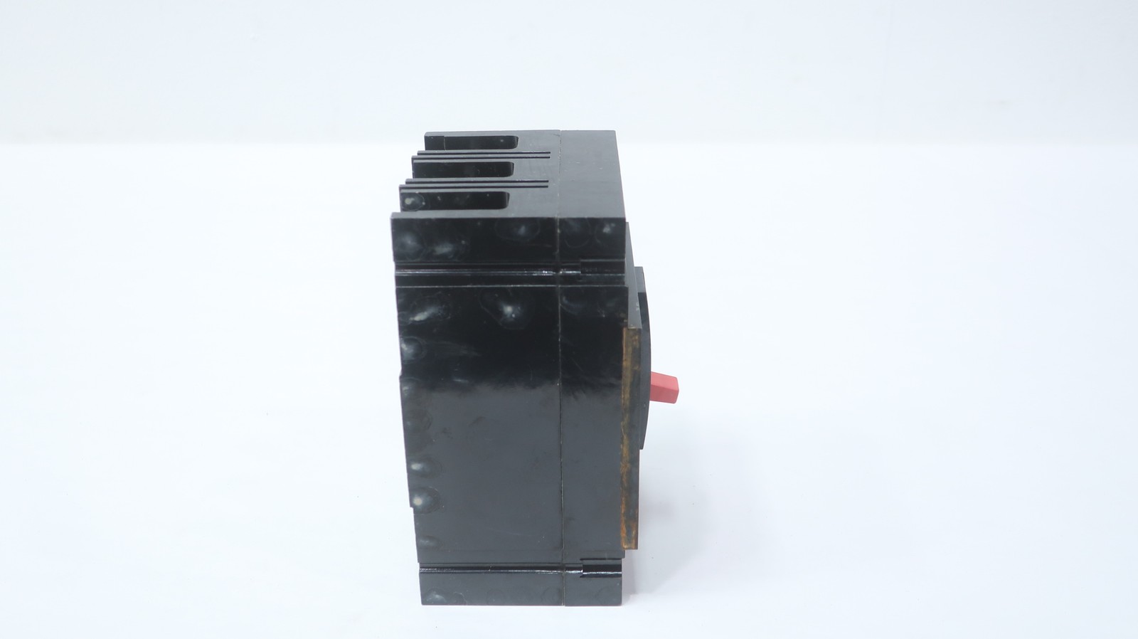 General Electric Ge THED136080 Molded Case Circuit Breaker 80a 600v-ac 3p