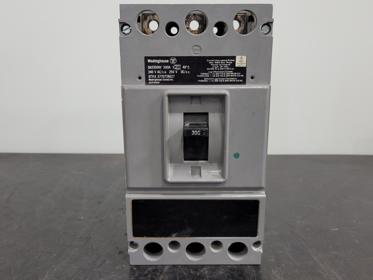 Westinghouse DA3300W 300 Amp 3 Pole Circuit Breaker