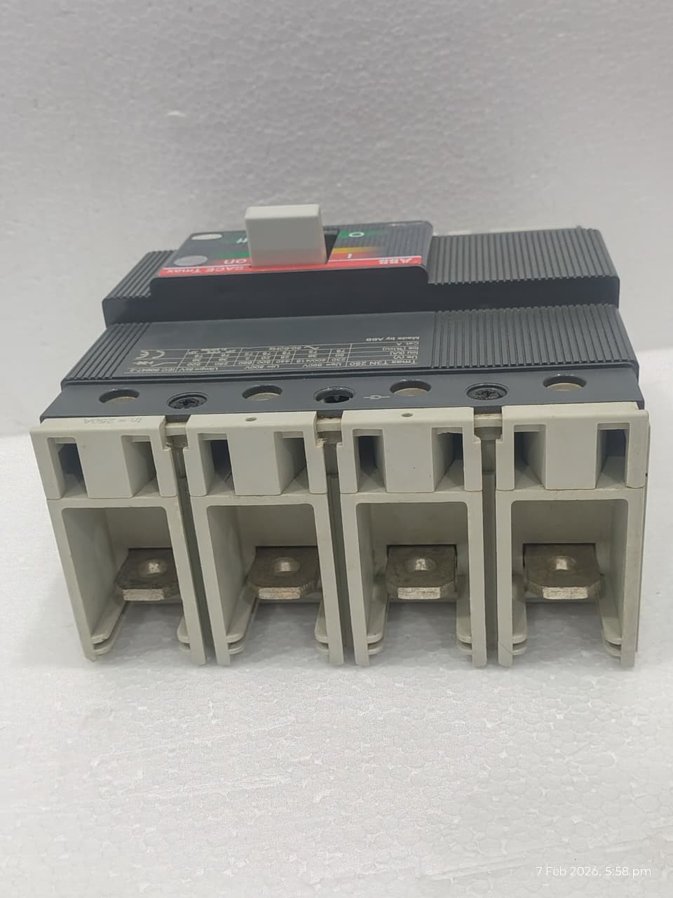 ABB SACE TMAX T3 N 250 1SDA051306R1 4 Pole 250Amp CIRCUIT BREAKER