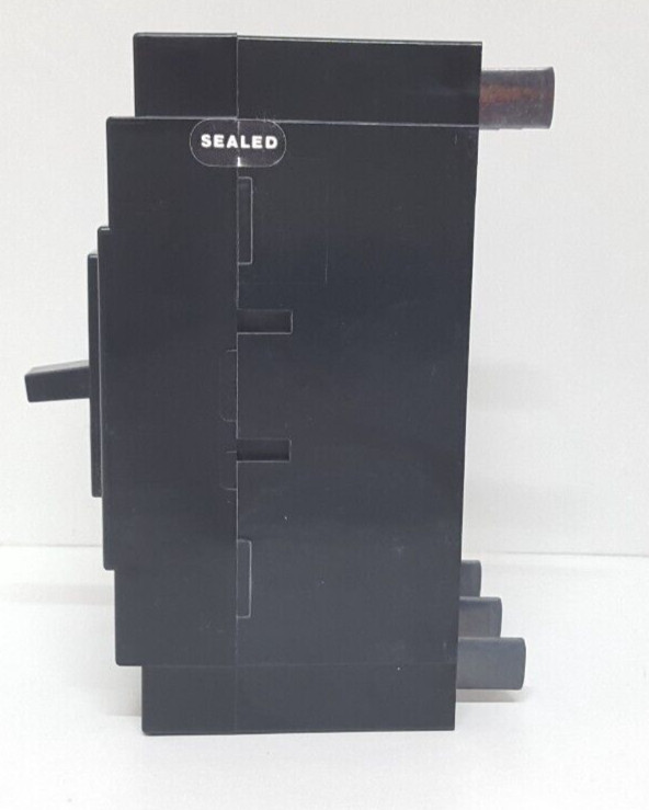 TERASAKI TEMBREAK XE100NS 3 POLE 40 AMPS CIRCUIT BREAKER AC600V DC250V