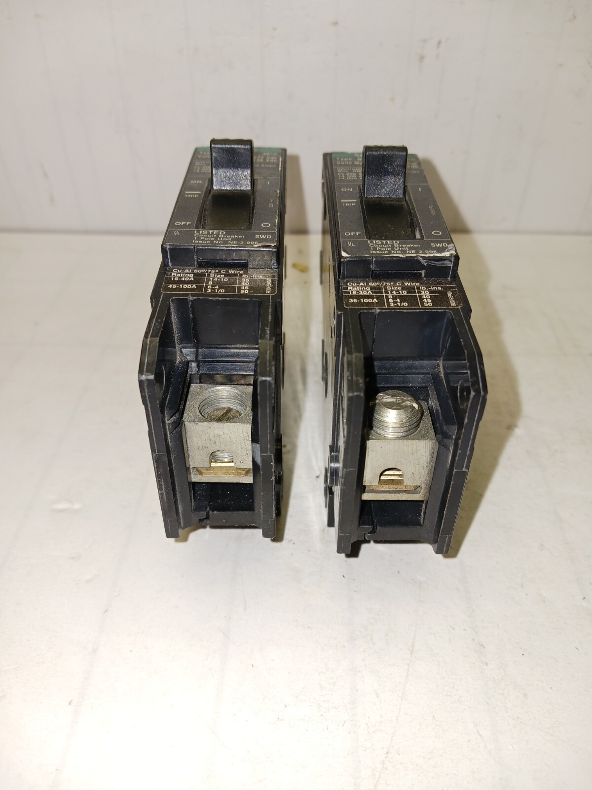 LOT OF 2) SIEMENS 20 AMP SINGLE POLE BOLT-ON CIRCUIT BREAKER 277 VAC BQD120